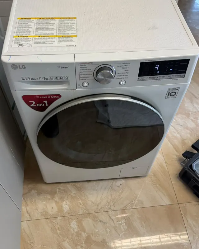 Lavadora branca — serviço realizado pela J Ar Condicionado