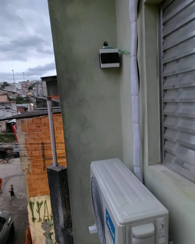 Condensadora externa — serviço realizado pela J Ar Condicionado